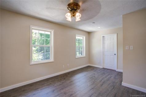 23 Grandview Circle Asheville NC 28806