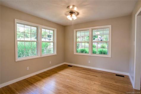 23 Grandview Circle Asheville NC 28806