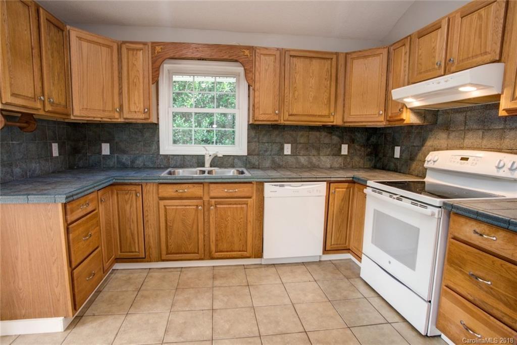 23 Grandview Circle Asheville NC 28806