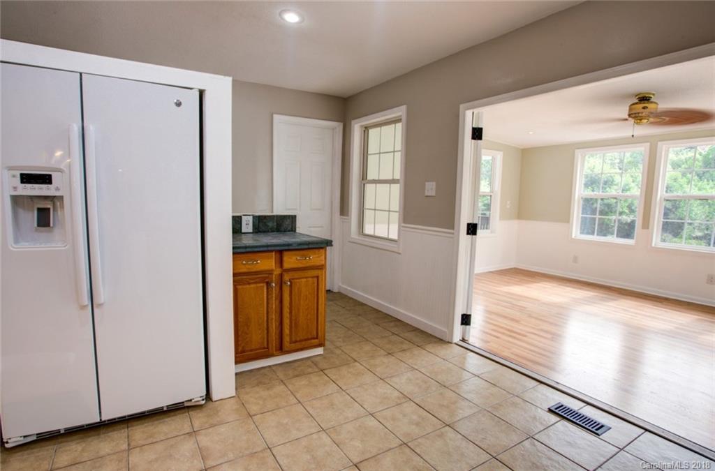 23 Grandview Circle Asheville NC 28806
