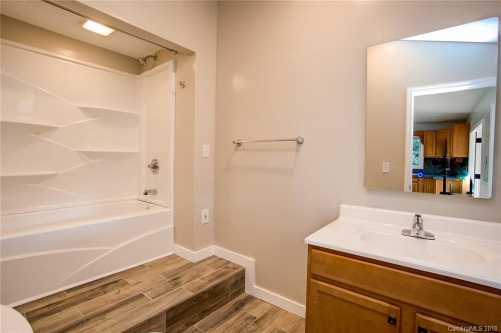 23 Grandview Circle Asheville NC 28806