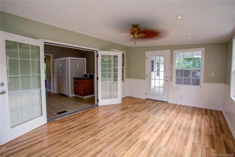 23 Grandview Circle Asheville NC 28806