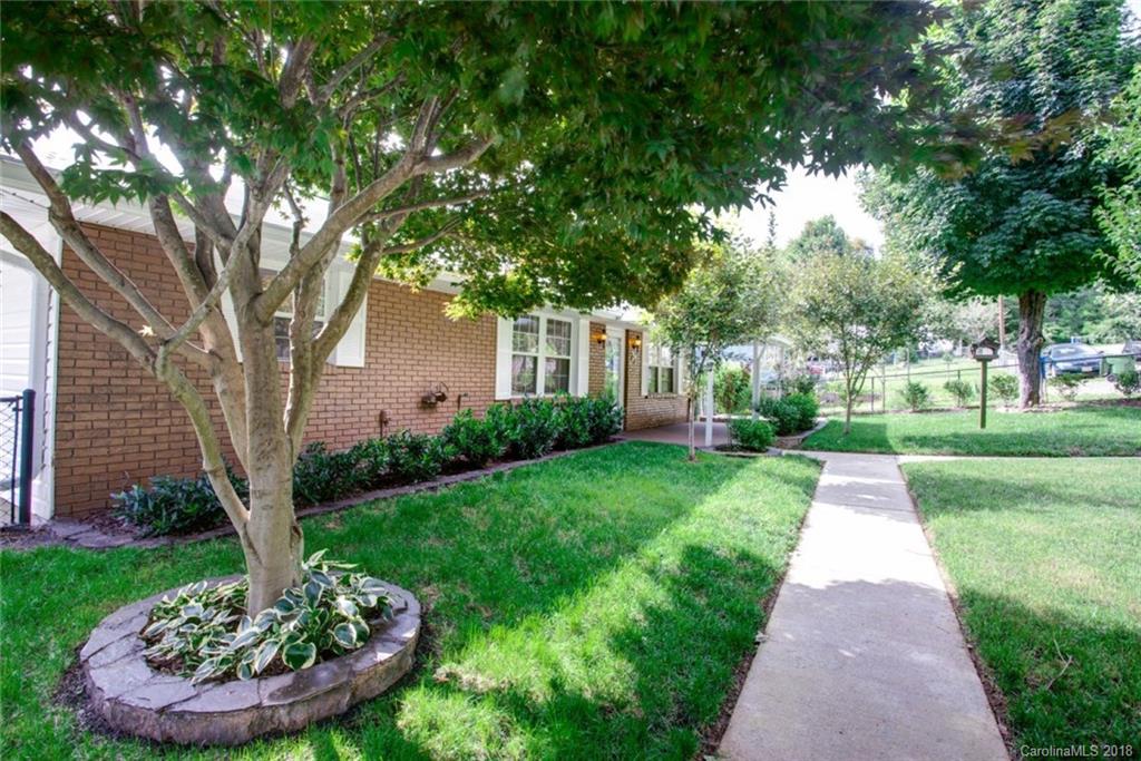 23 Grandview Circle Asheville NC 28806