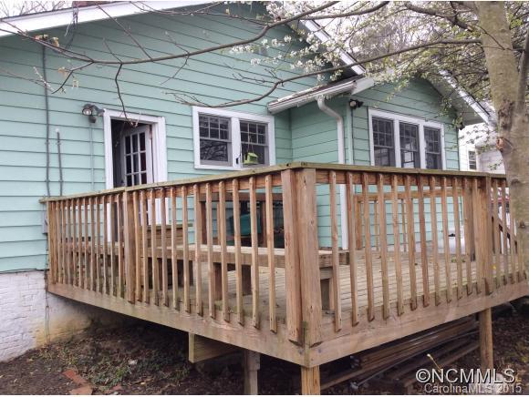 137 White Fawn Drive Asheville NC 28801