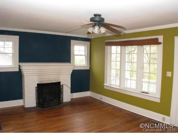 137 White Fawn Drive Asheville NC 28801