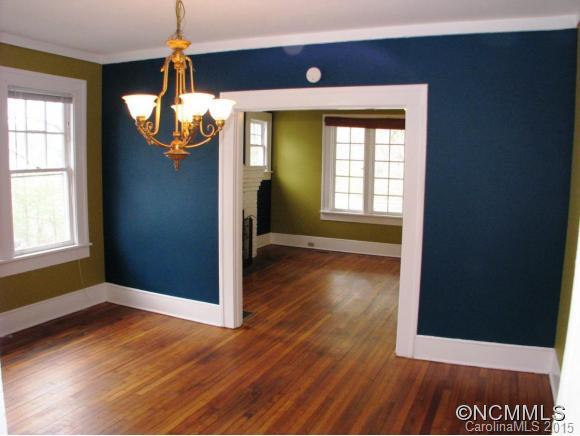 137 White Fawn Drive Asheville NC 28801