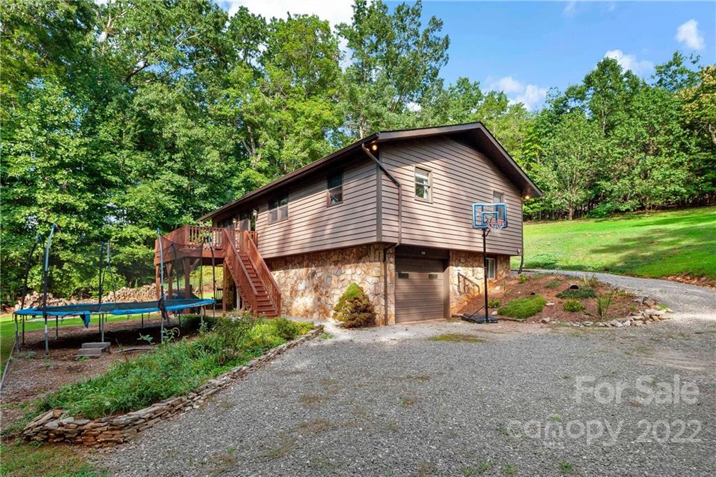 309 Poteat Road Marion NC 28752