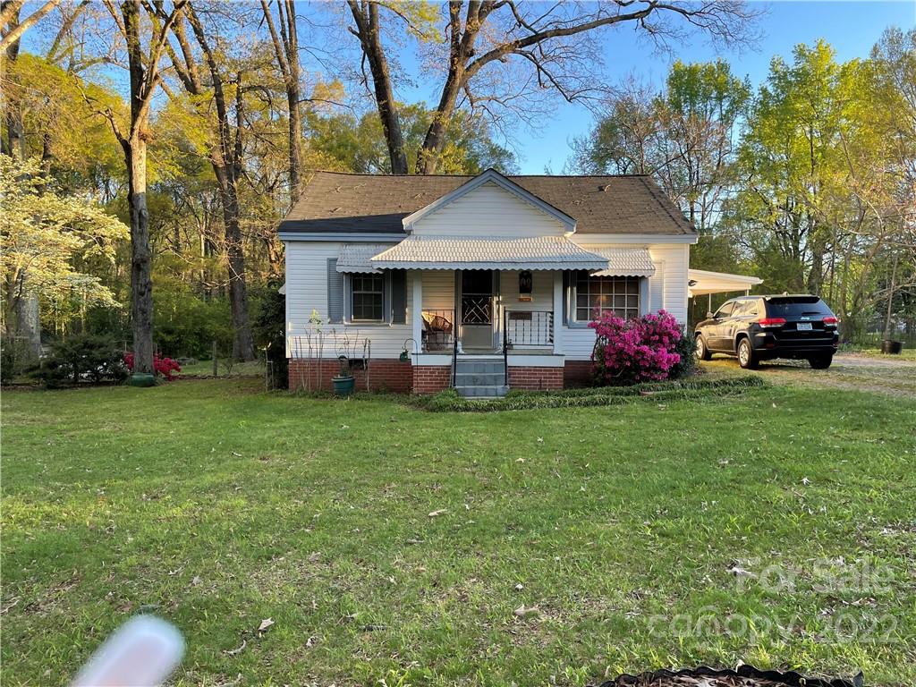6322 Macon Street Charlotte NC 28208