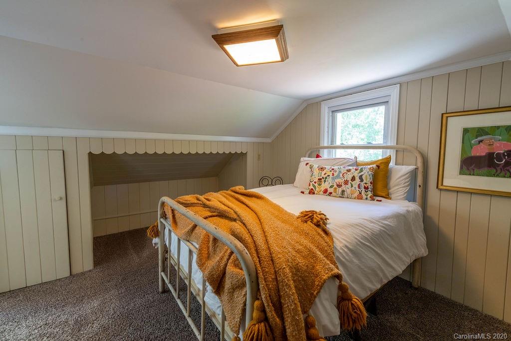 103 Raleigh Road Asheville NC 28803