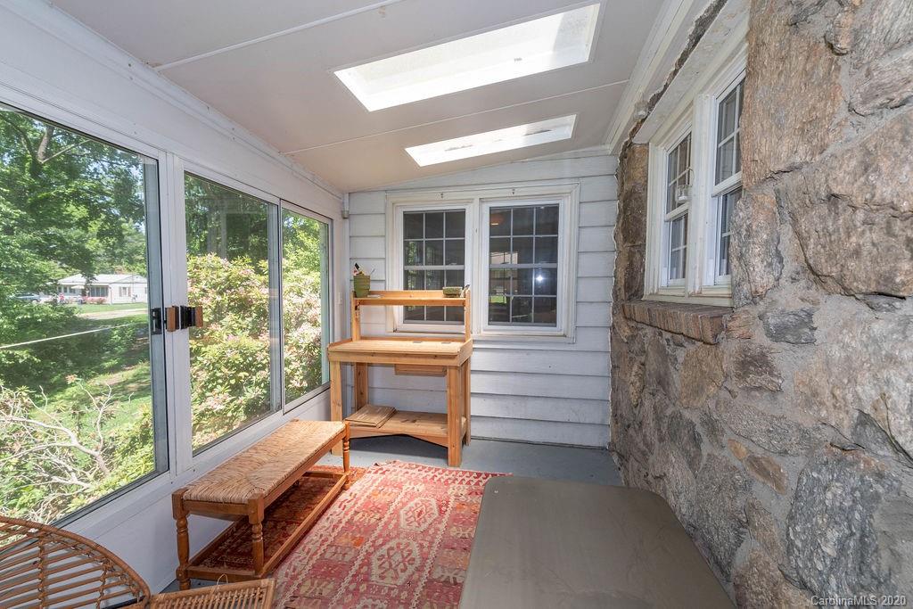 103 Raleigh Road Asheville NC 28803