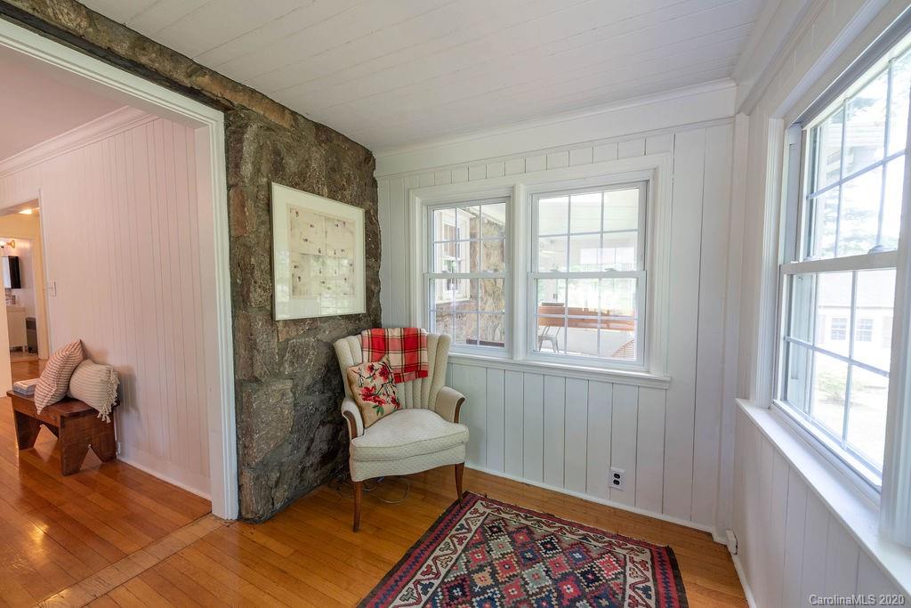 103 Raleigh Road Asheville NC 28803