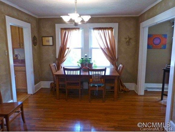 182 Westwood Place Asheville NC 28806