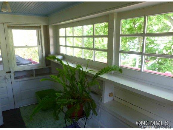182 Westwood Place Asheville NC 28806