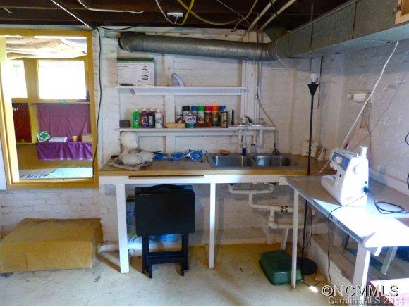 182 Westwood Place Asheville NC 28806