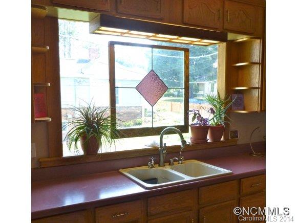 182 Westwood Place Asheville NC 28806