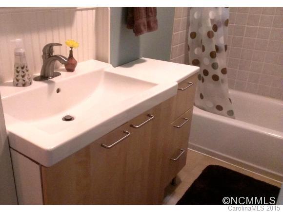 20 Mountain View Road Asheville NC 28805