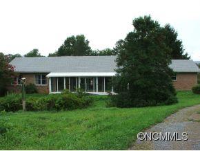 10 Pleasant View Drive Mills River NC 28759