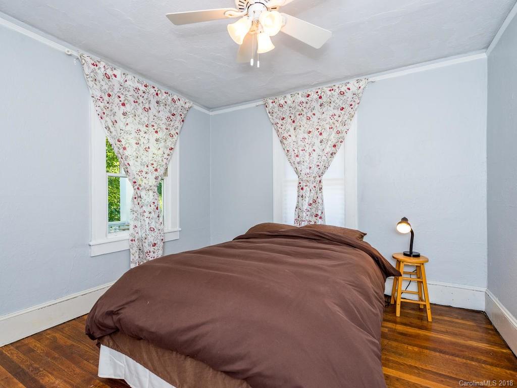 18 Gray Street Asheville NC 28801