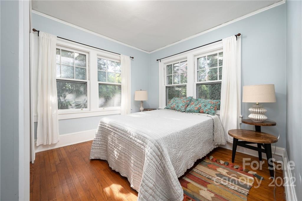 238 Forest Hill Drive Asheville NC 28803