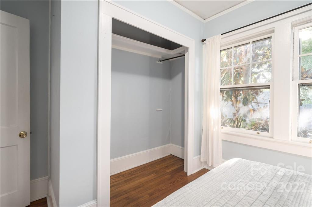 238 Forest Hill Drive Asheville NC 28803