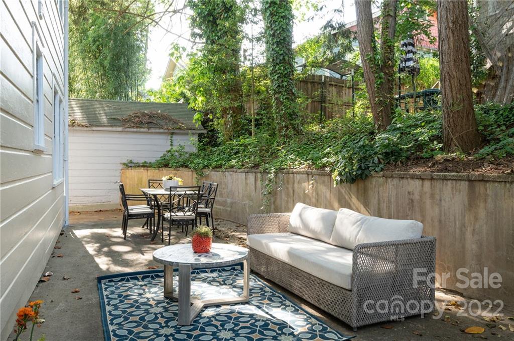 238 Forest Hill Drive Asheville NC 28803