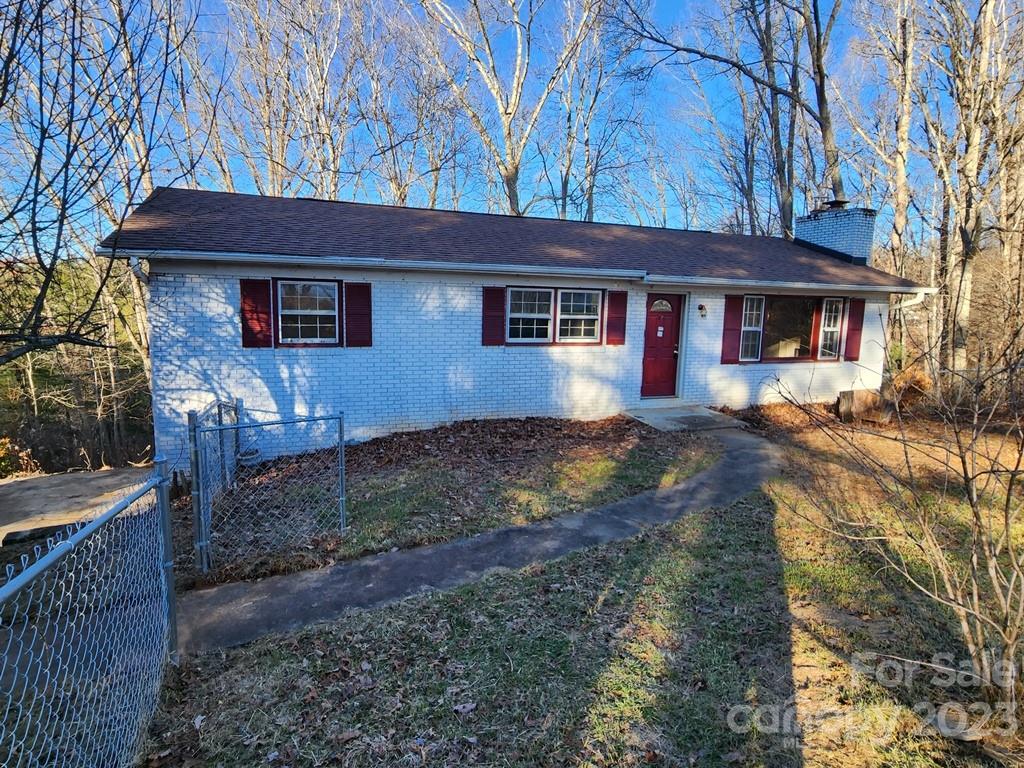 156 Woodland Drive Mars Hill NC 28754