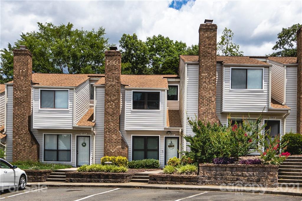 10917 Carmel Crossing Road Charlotte NC 28226