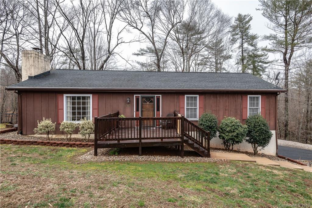 6169 N Knoll Place Hickory NC 28601