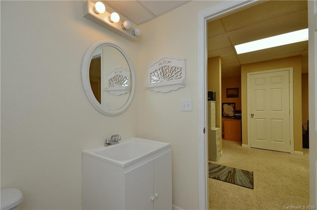 446 Rowland Road Swannanoa NC 28778