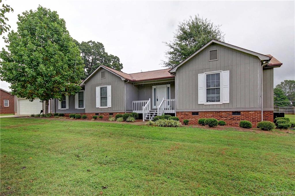 121 Lazy Lane Mooresville NC 28117