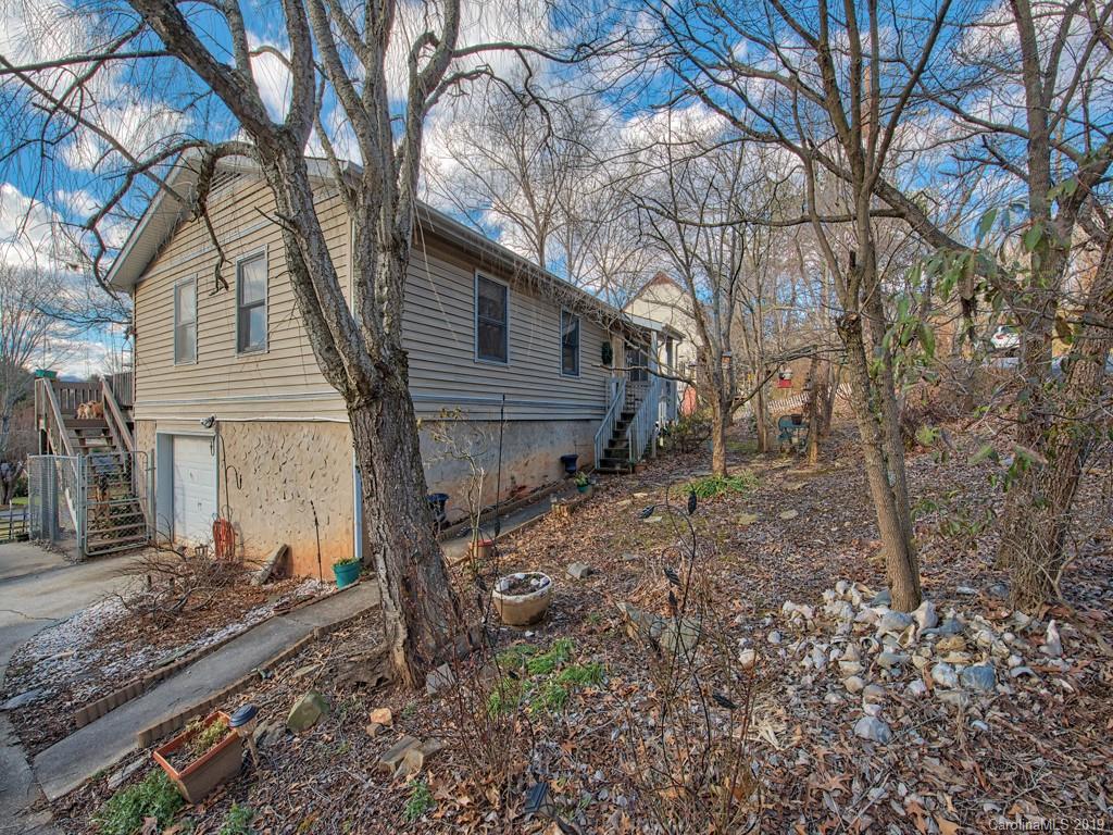 78 Walker Street Clyde NC 28721