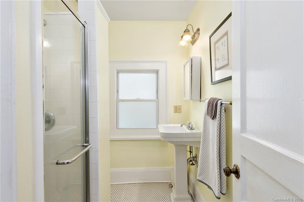 250 Montford Avenue Asheville NC 28801