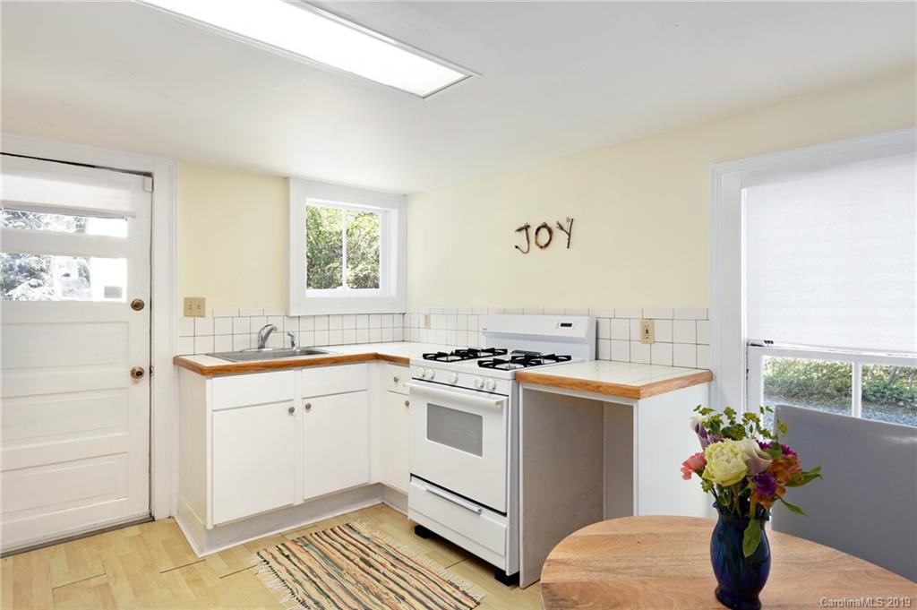 250 Montford Avenue Asheville NC 28801