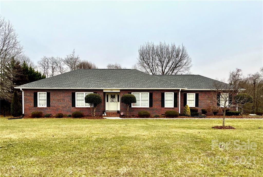121 Seven Springs Loop Statesville NC 28625