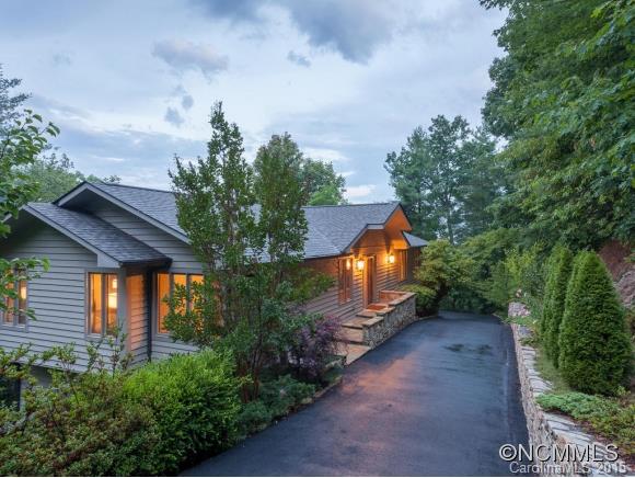 131 Black Oak Drive Asheville NC 28804