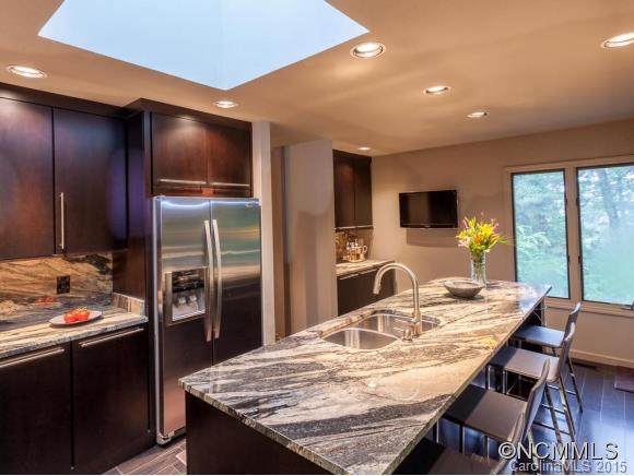 131 Black Oak Drive Asheville NC 28804
