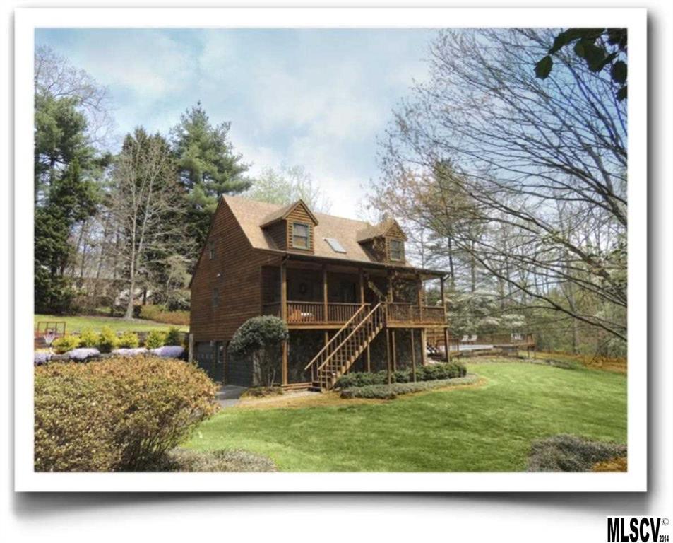147 Forest Oaks Lane Hickory NC 28601