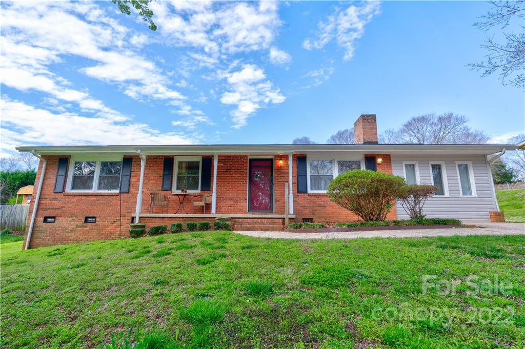 3013 Downing Street Shelby NC 28152