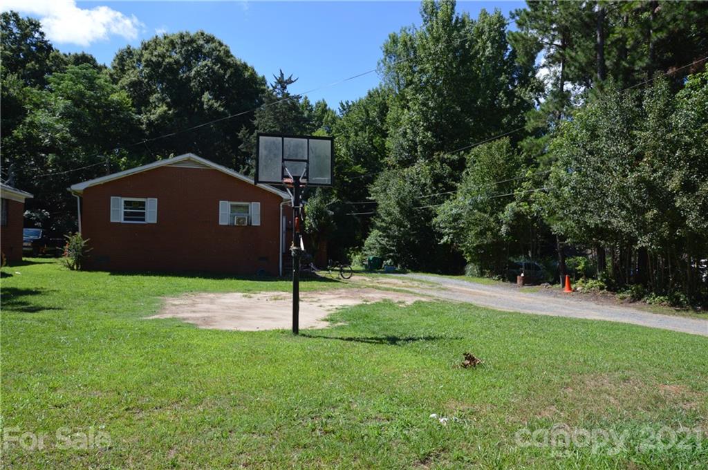4415 Rolling Hill Drive Charlotte NC 28213