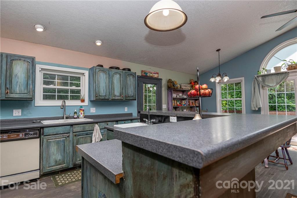 111 Lost Ridge Drive Leicester NC 28748