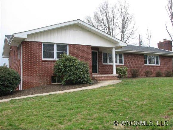 4 Hayley Lane Etowah NC 28729