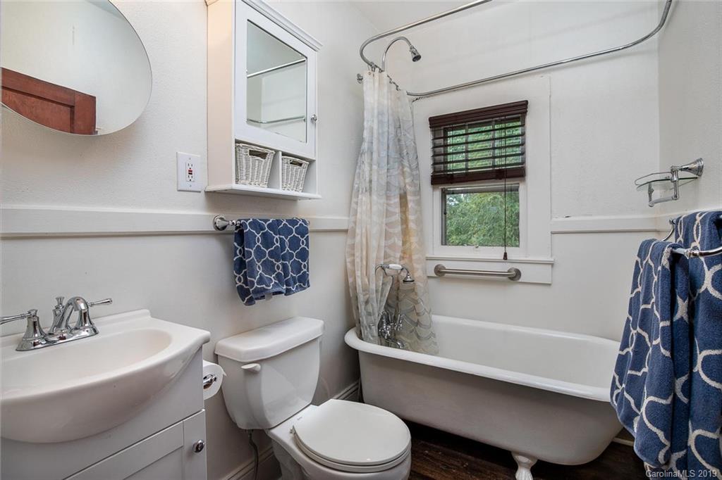 273 Lower Edgewood Road Candler NC 28715