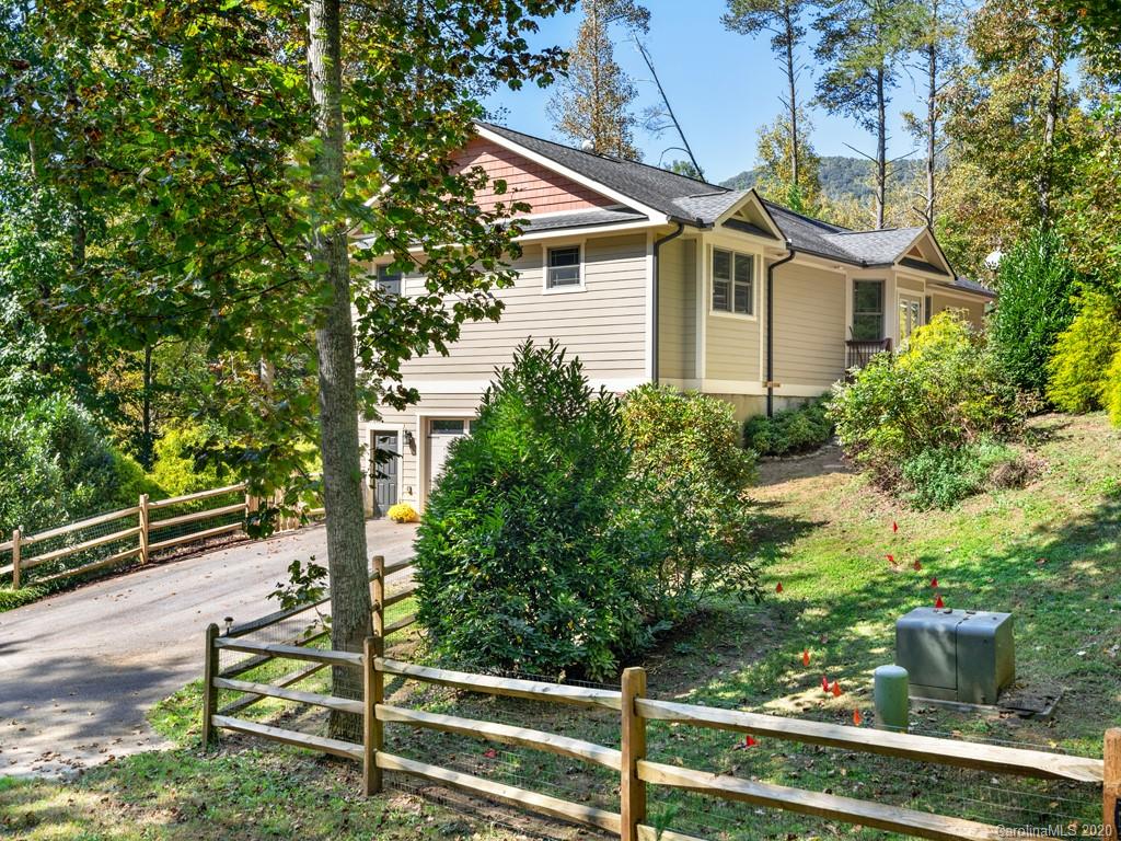 45 Creek Run Road Candler NC 28715