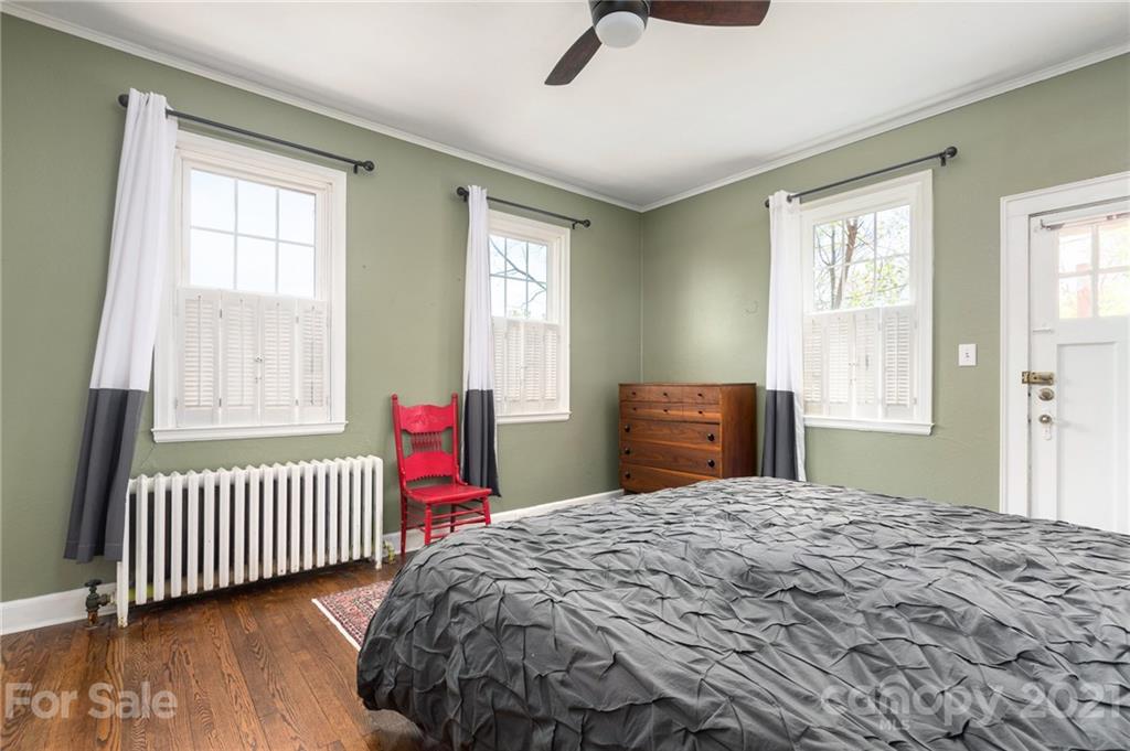 9 Colonial Place Asheville NC 28804
