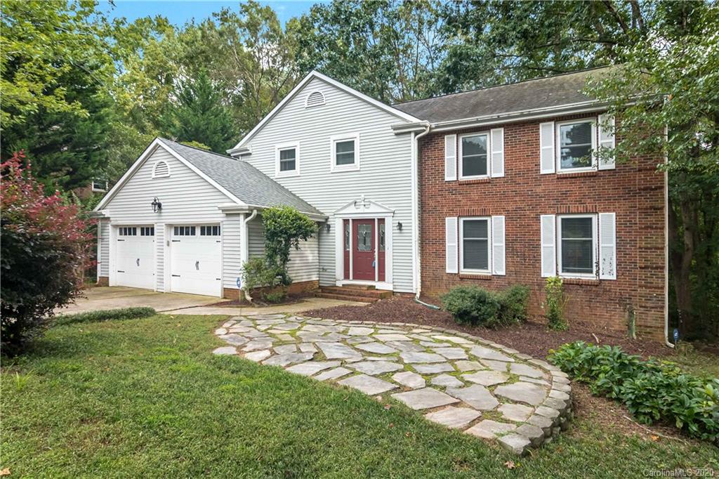 9935 Whitethorn Drive Charlotte NC 28277