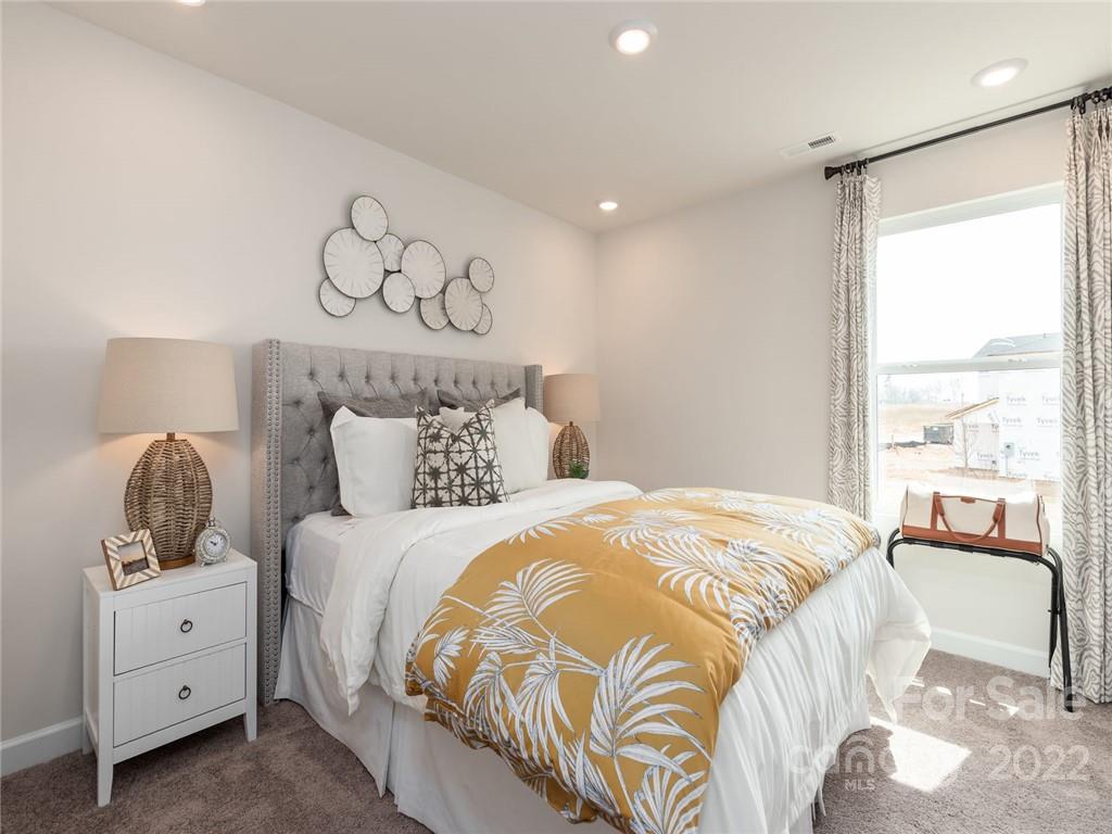 2104 Belterra Drive Charlotte NC 28216