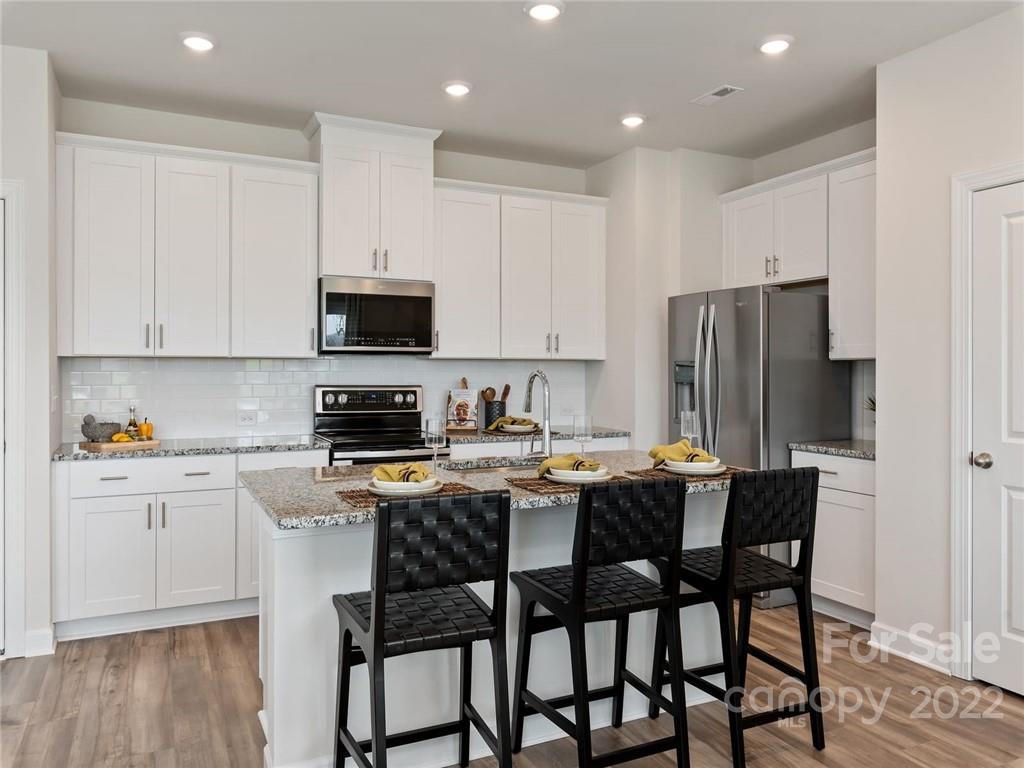 2104 Belterra Drive Charlotte NC 28216