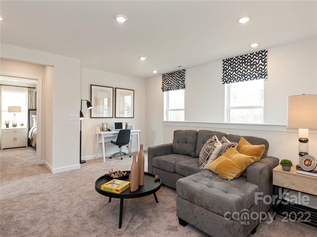 2104 Belterra Drive Charlotte NC 28216