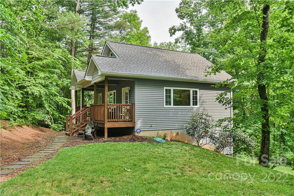 5 Goodman Road Asheville NC 28804