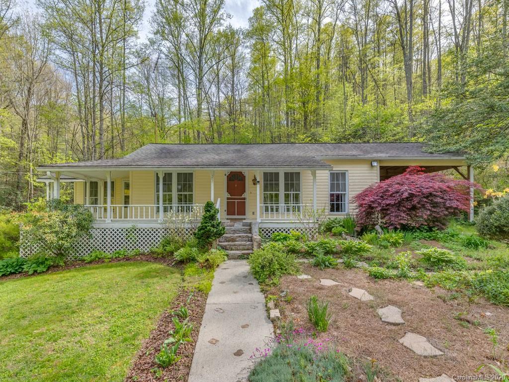 25 Faith Lane Horse Shoe NC 28742